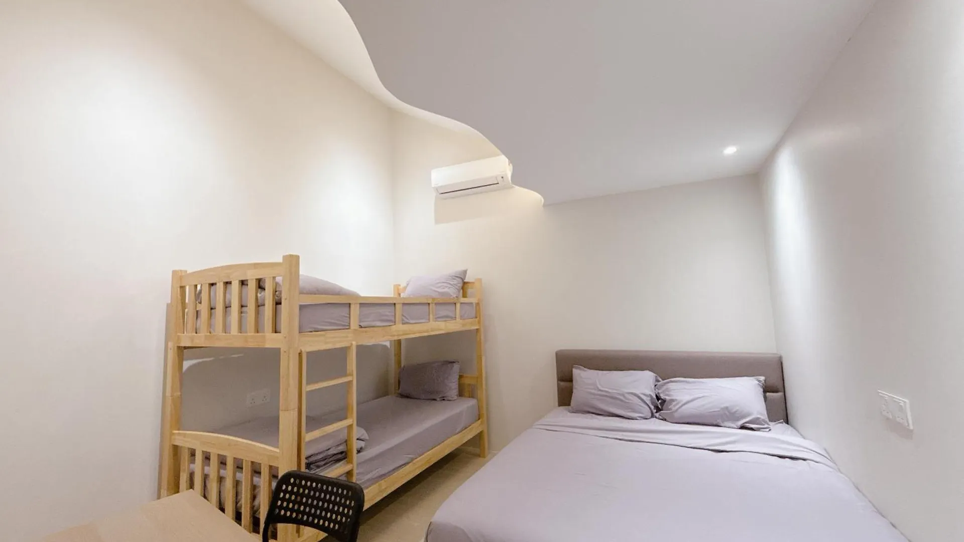 1Tebrau By Cactus Homestay Johor Bahru 0*,  Malesia