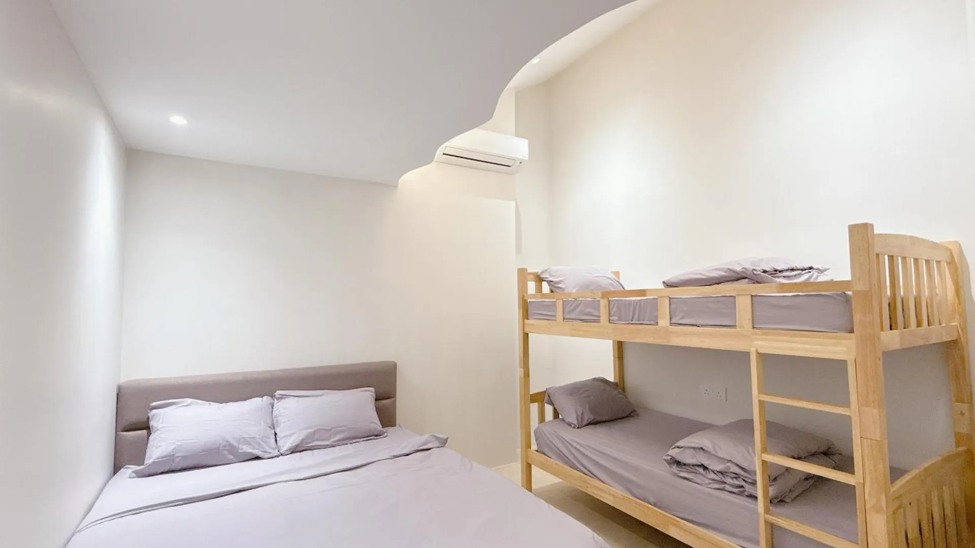 1Tebrau By Cactus Homestay Johor Bahru 0*,